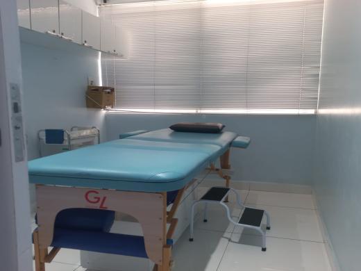 Sala, Centro