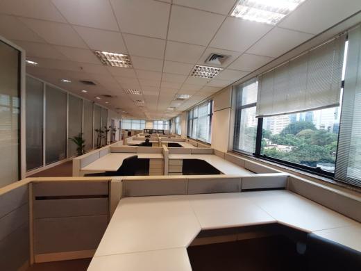 Andar, Savassi, 0 Quarto, 6 Vagas