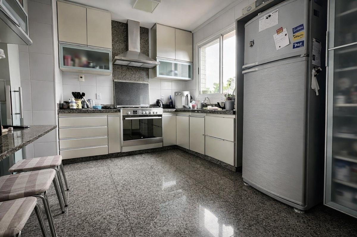 Apartamento, São José, 3 Quartos, 3 Vagas, 2 Suítes