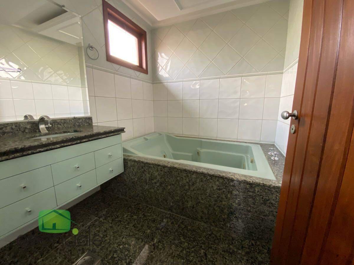Casa, Conjunto Água Branca, 3 Quartos, 4 Vagas, 1 Suíte
