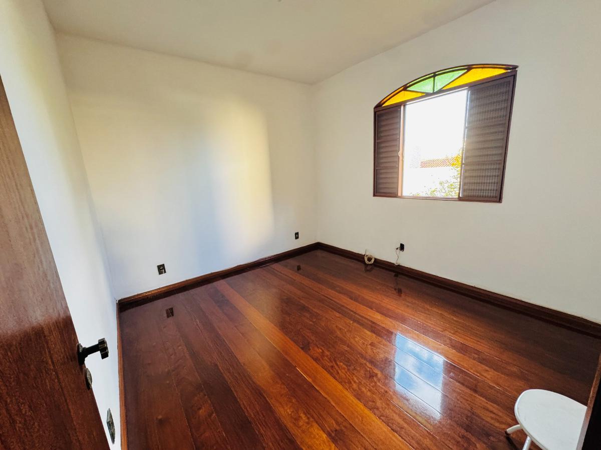 Casa, Jardim Atlântico, 5 Quartos, 4 Vagas, 1 Suíte