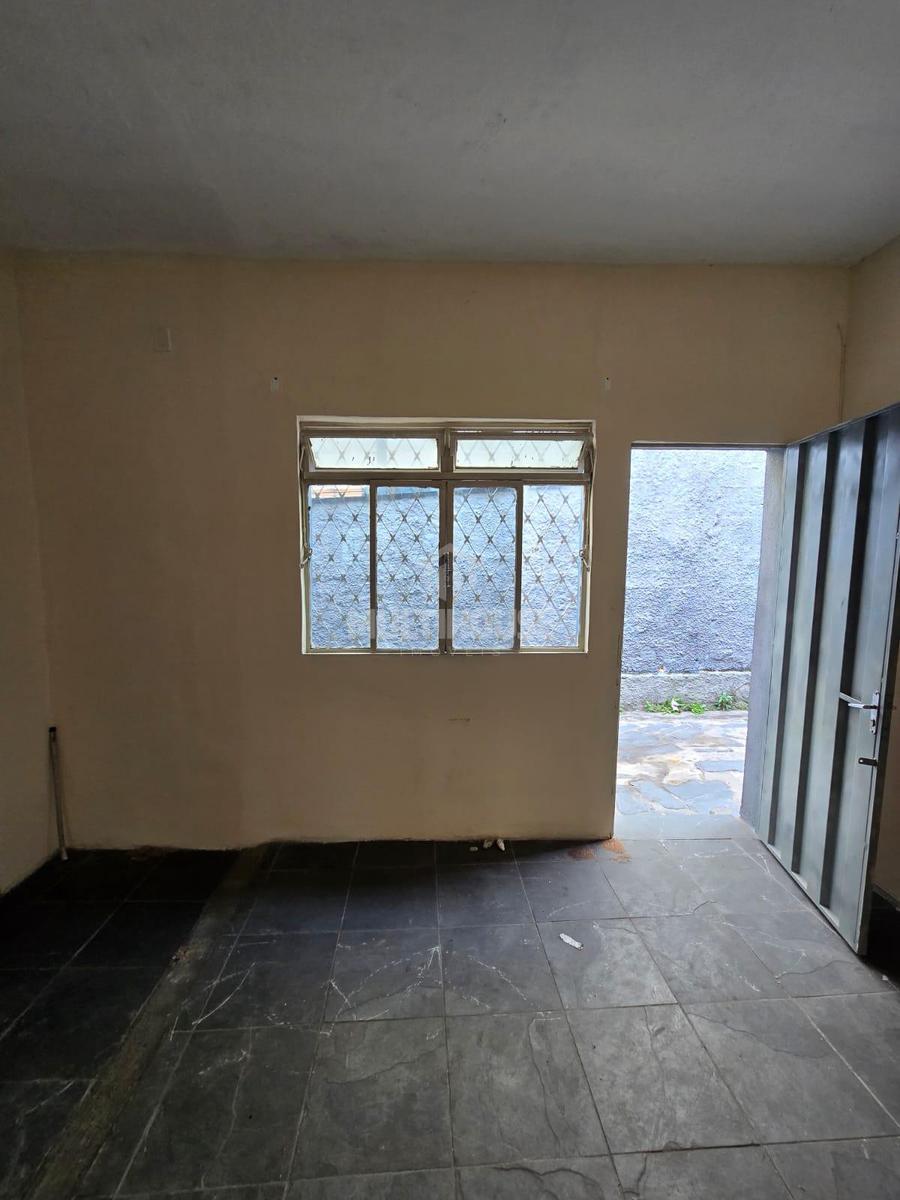Galpão, Venda Nova, 3 Quartos, 0 Vaga