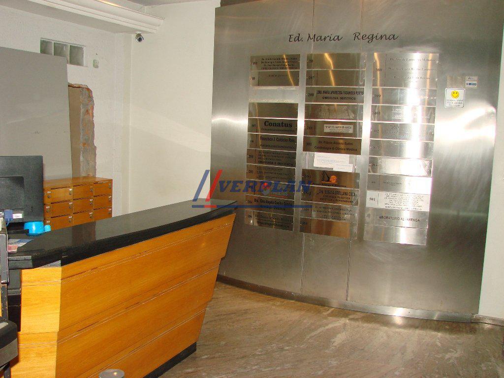 Sala, Santa Efigênia