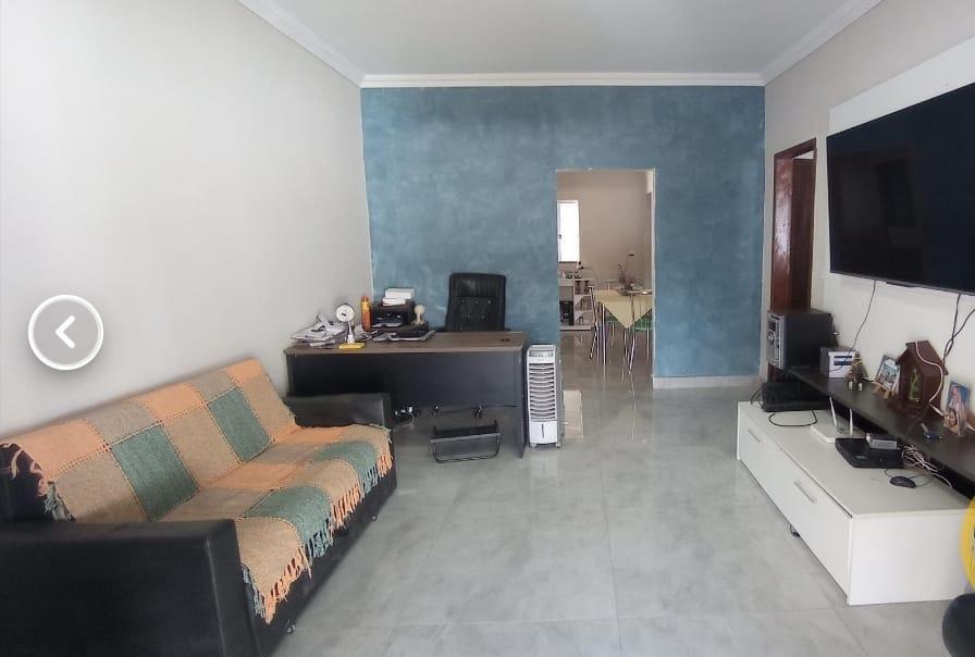 Casa, Cruzeiro do Sul, 3 Quartos, 4 Vagas, 1 Suíte