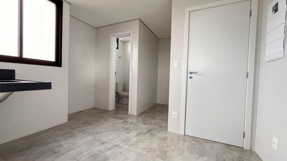 Apartamento, Castelo, 4 Quartos, 4 Vagas, 2 Suítes