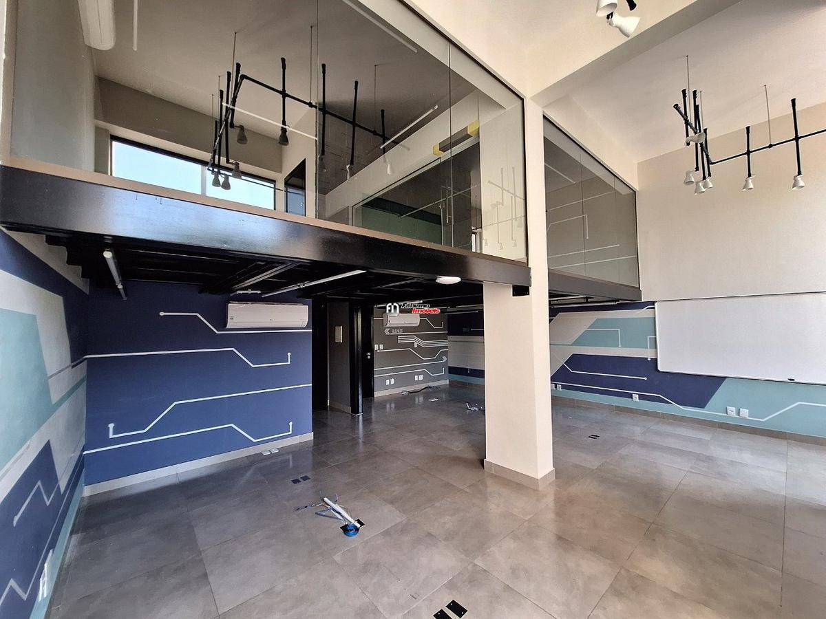 Sala, São José, 0 Quarto, 2 Vagas