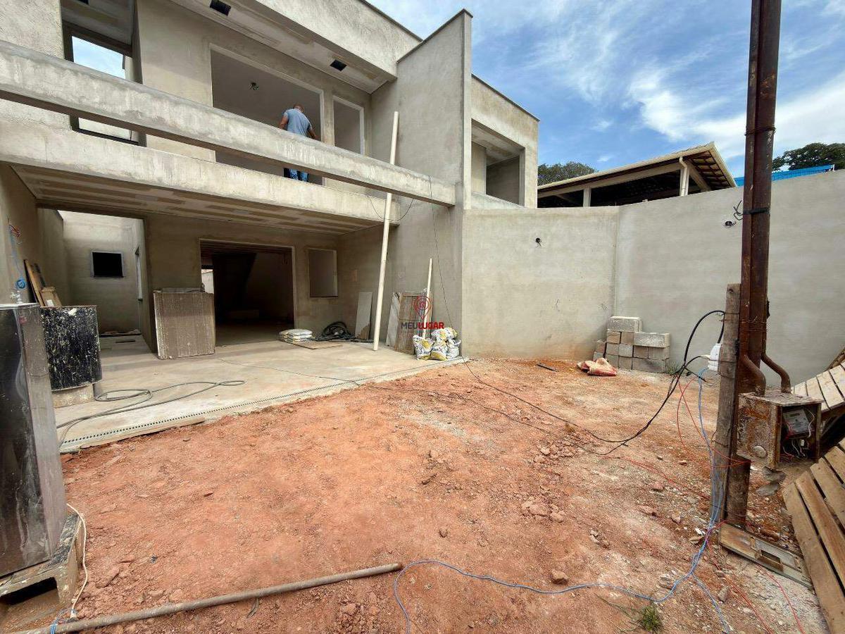 Casa, Cardoso, 3 Quartos, 4 Vagas, 1 Suíte