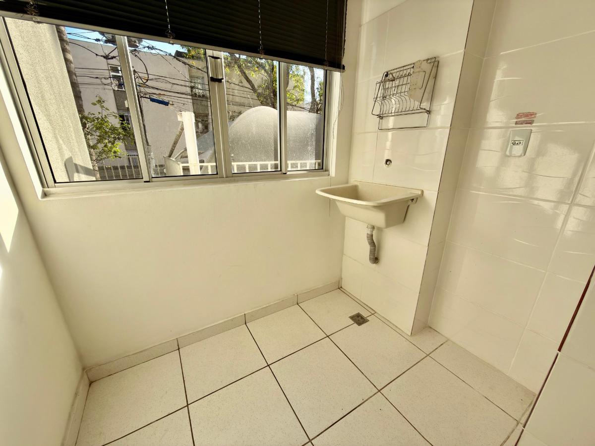 Apartamento, Santa Mônica, 2 Quartos, 1 Vaga