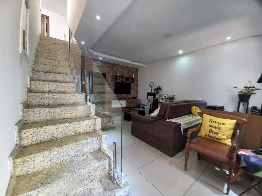 Casa, Horto, 5 Quartos, 2 Vagas