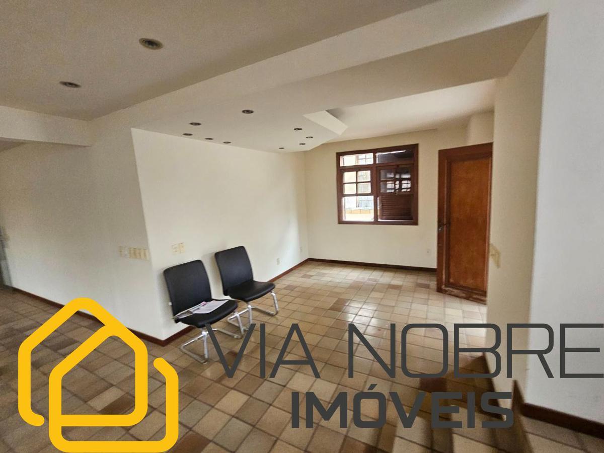 Casa, Santa Teresa, 8 Quartos, 6 Vagas, 2 Suítes