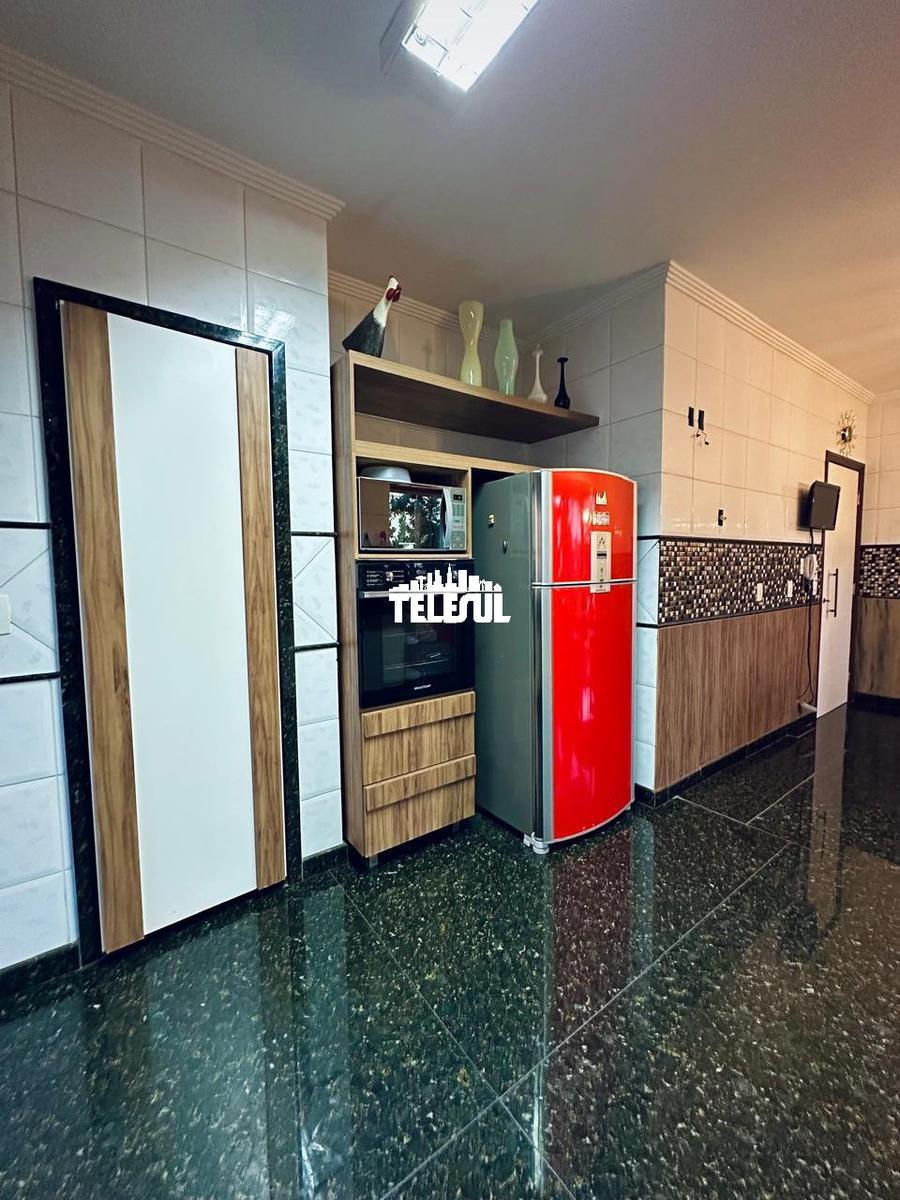 Casa, Vila Pinto, 3 Quartos, 6 Vagas, 1 Suíte