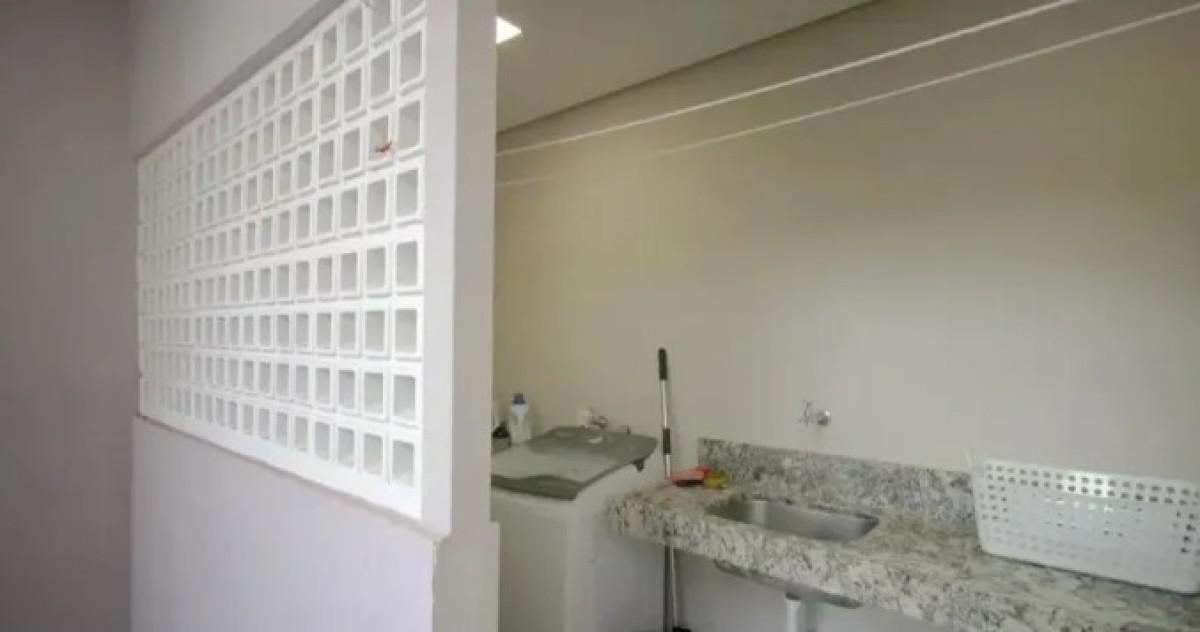 Casa, Sagrada Família, 4 Quartos, 2 Vagas, 2 Suítes