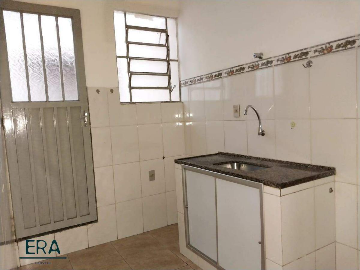 Casa, Bonfim, 2 Quartos, 0 Vaga