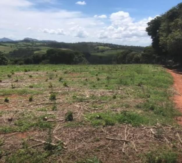 Fazenda, Zona Rural, 2 Quartos, 0 Vaga