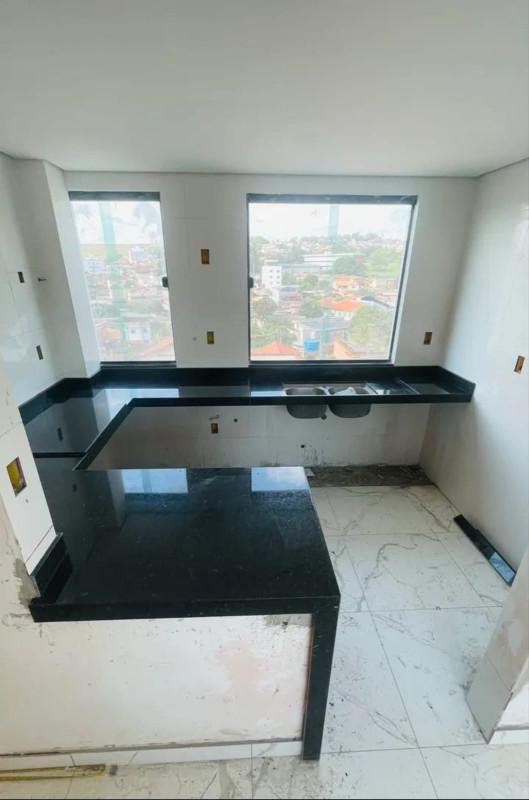 Cobertura, Coqueiros, 3 Quartos, 2 Vagas, 1 Suíte