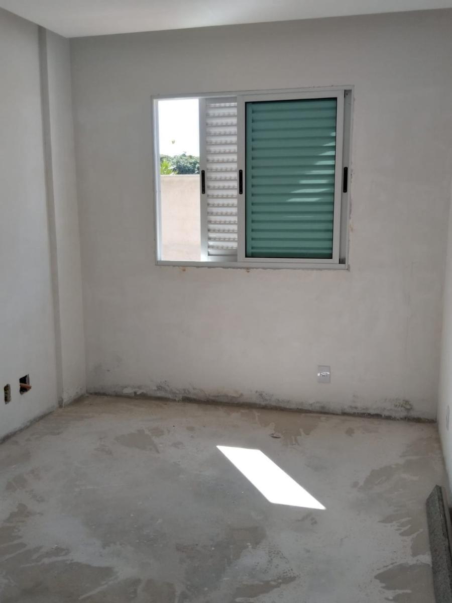 Apartamento, Barreiro, 3 Quartos, 2 Vagas, 1 Suíte