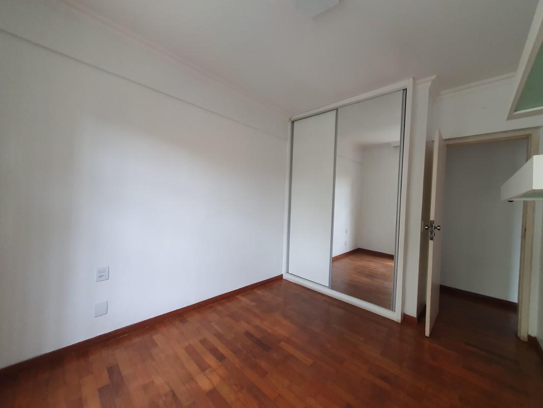 Apartamento, Estoril, 3 Quartos, 2 Vagas, 1 Suíte