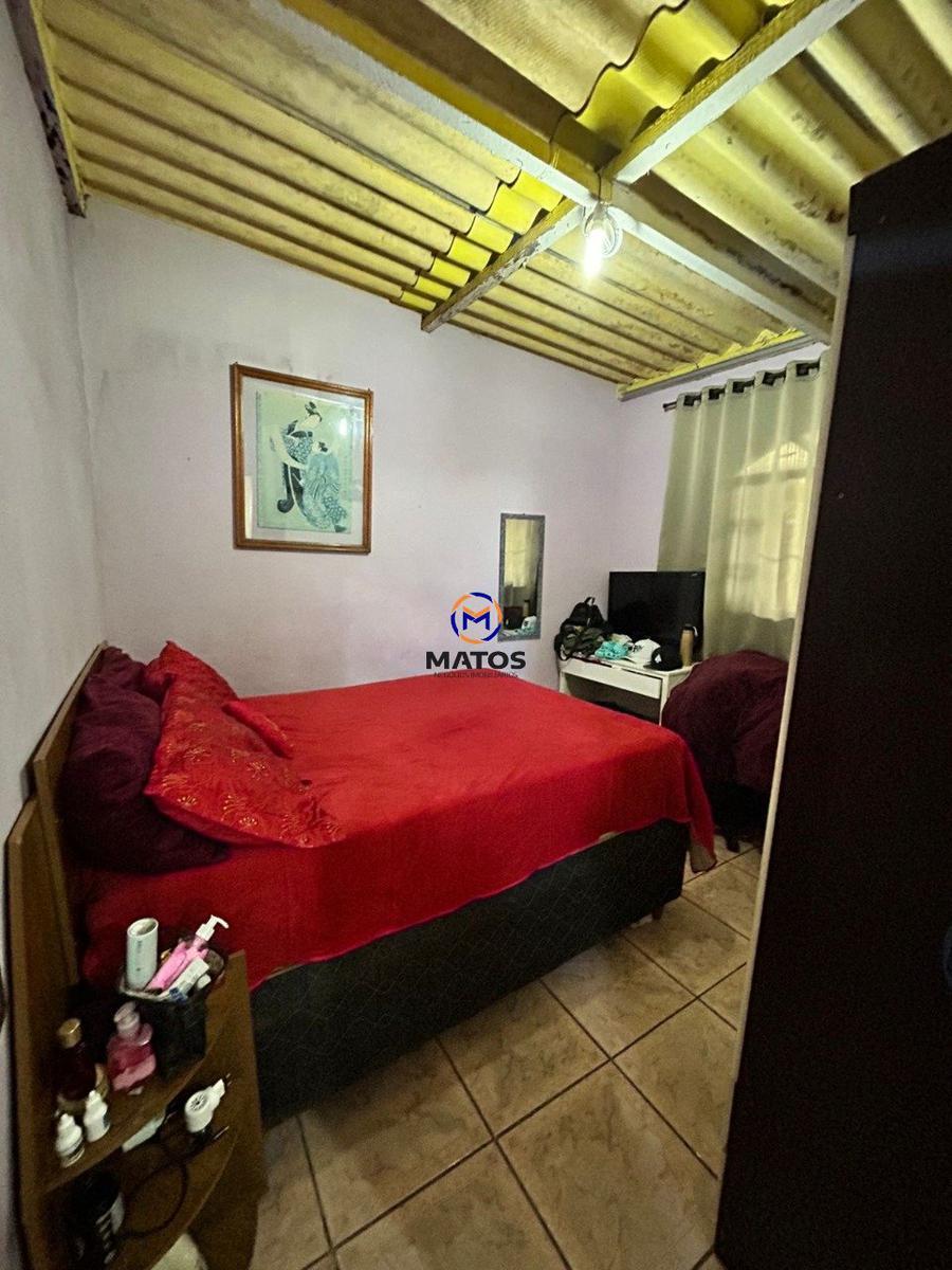 Casa, Baronesa (são Benedito), 3 Quartos, 4 Vagas