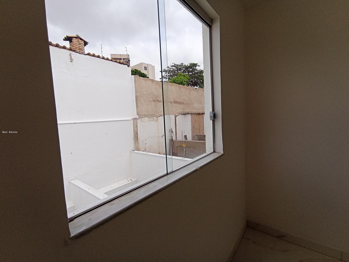 Casa, Santa Branca, 2 Quartos, 2 Vagas, 2 Suítes