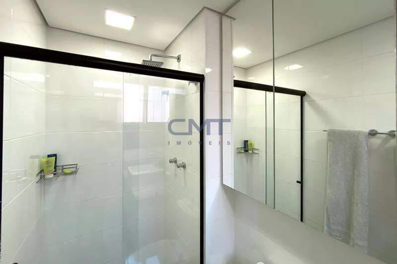 Apartamento, Funcionários, 2 Quartos, 2 Vagas, 2 Suítes