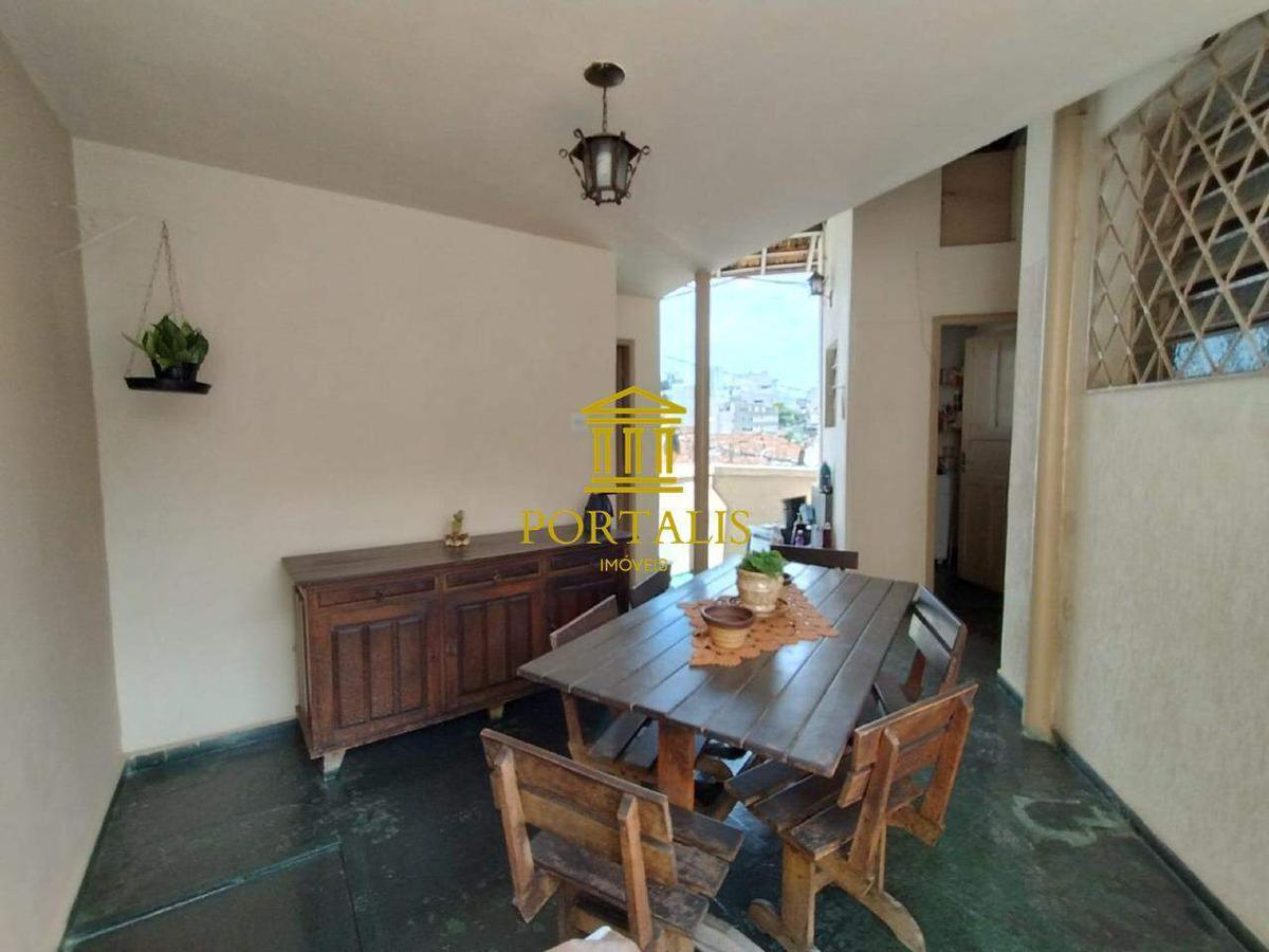 Casa, Floresta, 3 Quartos, 2 Vagas