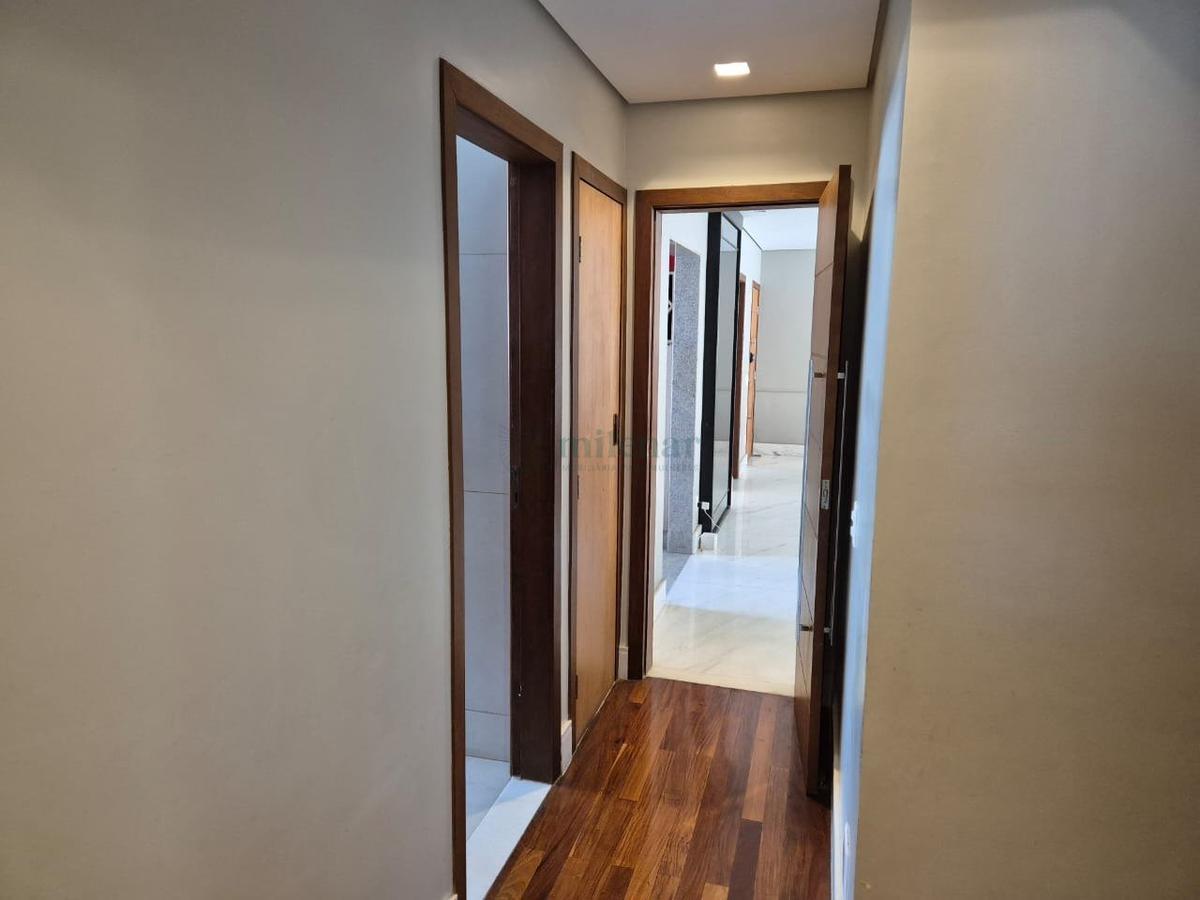 Apartamento, Luxemburgo, 4 Quartos, 3 Vagas, 1 Suíte