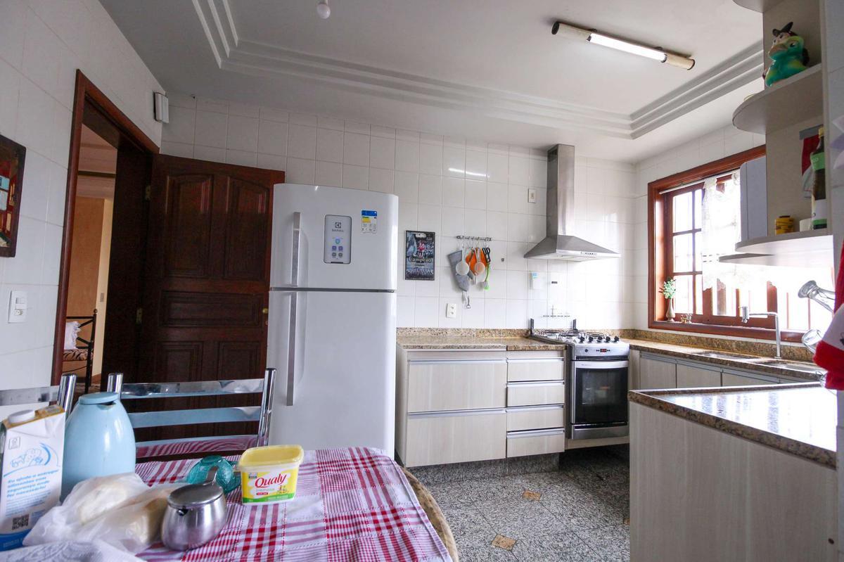 Apartamento, Fernão Dias, 3 Quartos, 1 Vaga, 2 Suítes