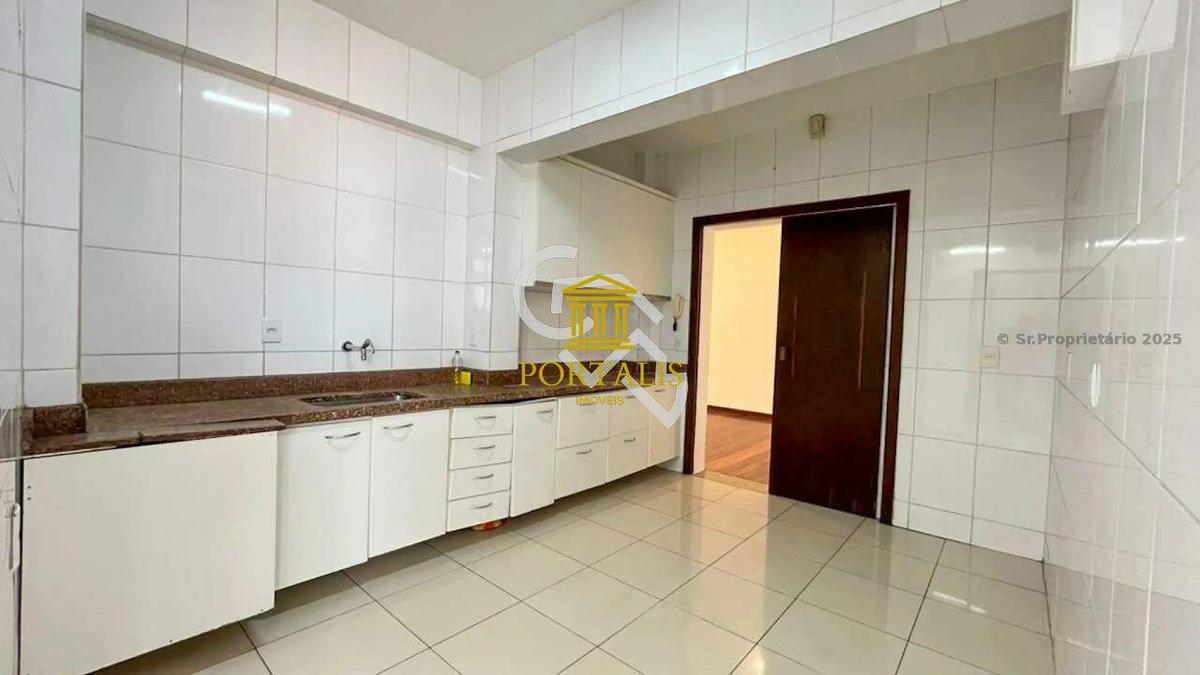 Apartamento, Vila Paris, 3 Quartos, 2 Vagas, 1 Suíte
