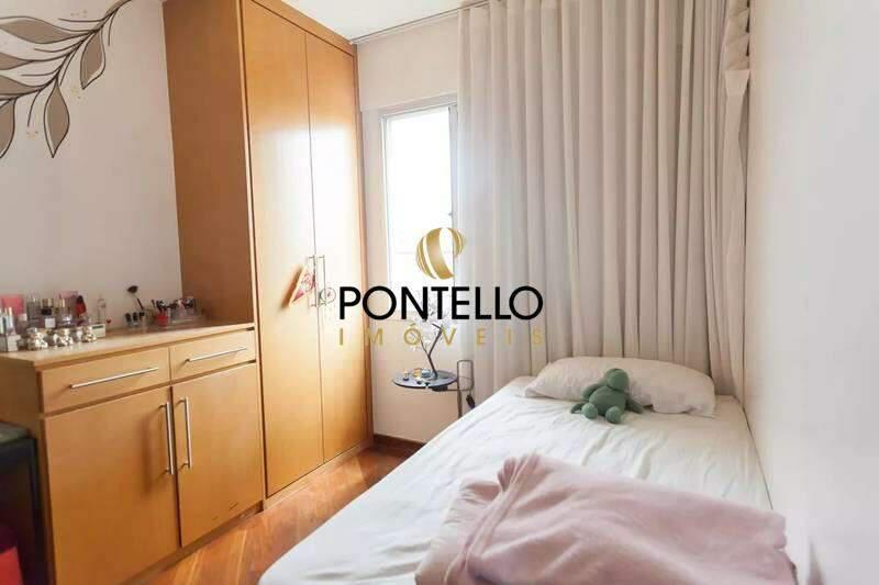 Cobertura, Estoril, 2 Quartos, 2 Vagas, 1 Suíte