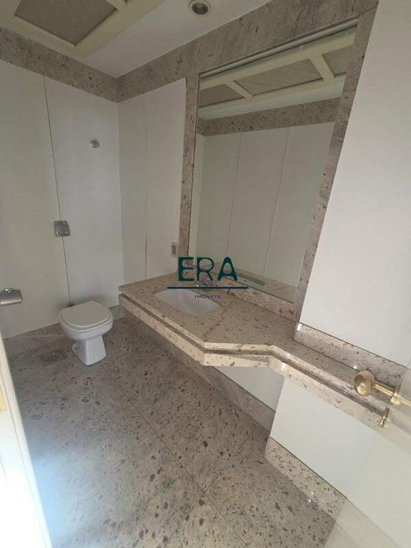 Apartamento, Funcionários, 5 Quartos, 4 Vagas, 4 Suítes