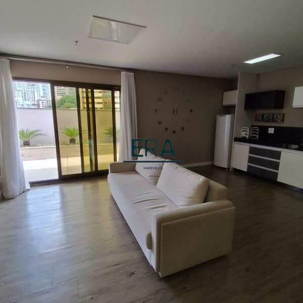 Cobertura, Luxemburgo, 1 Quarto, 2 Vagas, 1 Suíte