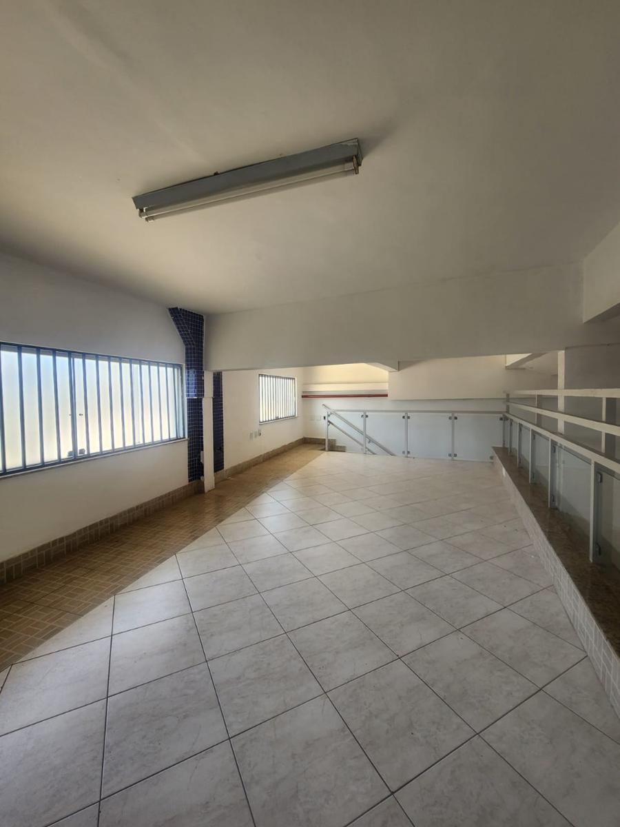 Andar, Centro, 0 Quarto, 0 Vaga
