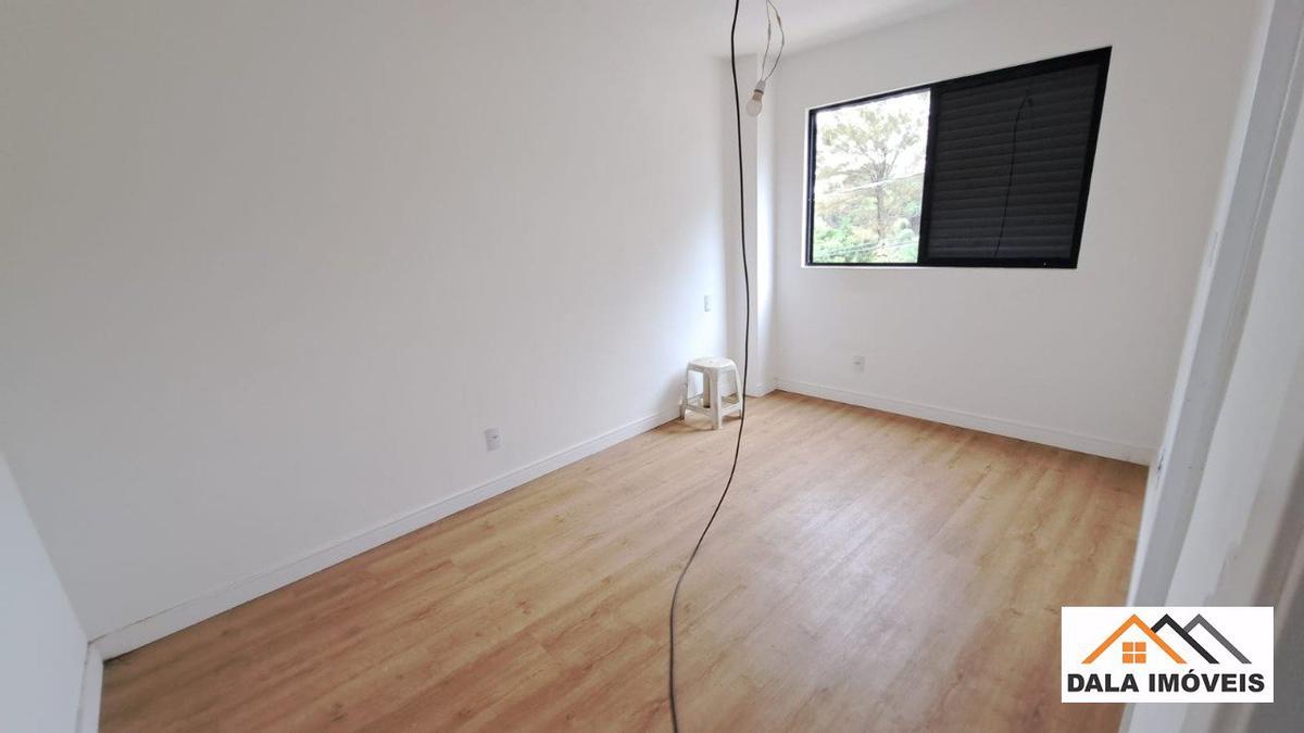 Casa, Planalto, 3 Quartos, 2 Vagas, 1 Suíte