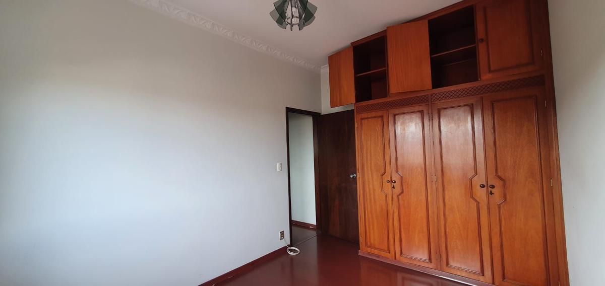 Casa, Bom Pastor, 5 Quartos, 32 Vagas, 1 Suíte