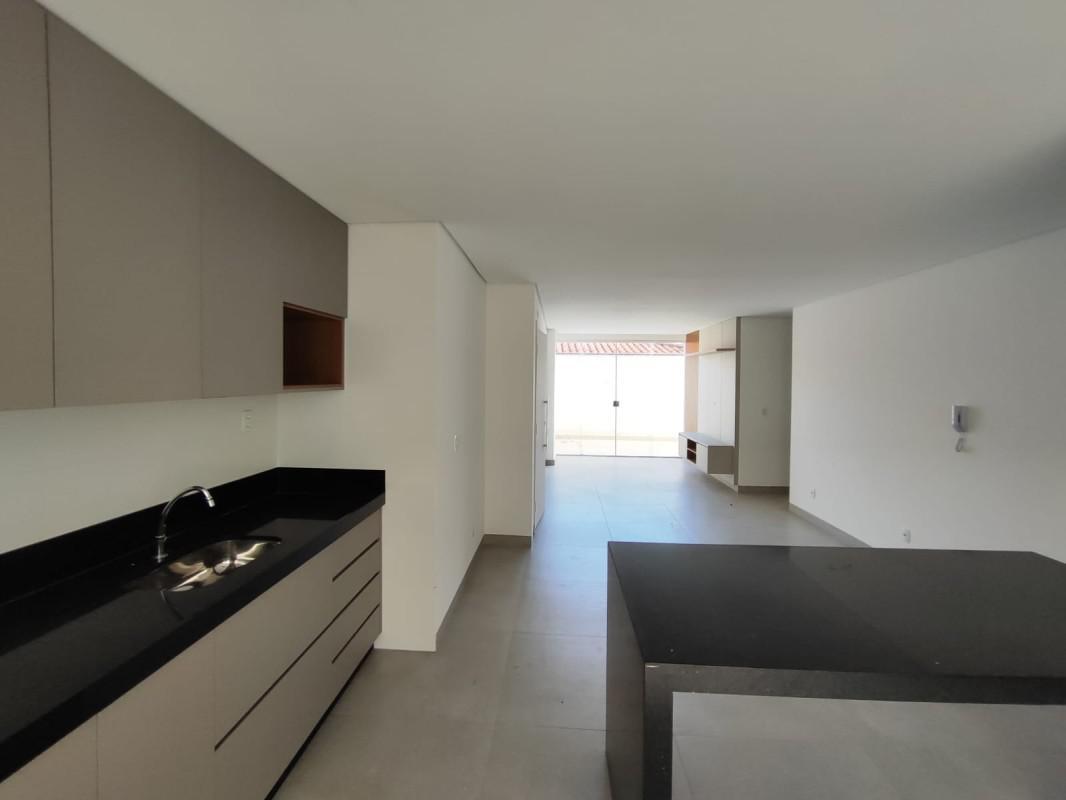Apartamento, Castelo, 4 Quartos, 2 Vagas, 1 Suíte
