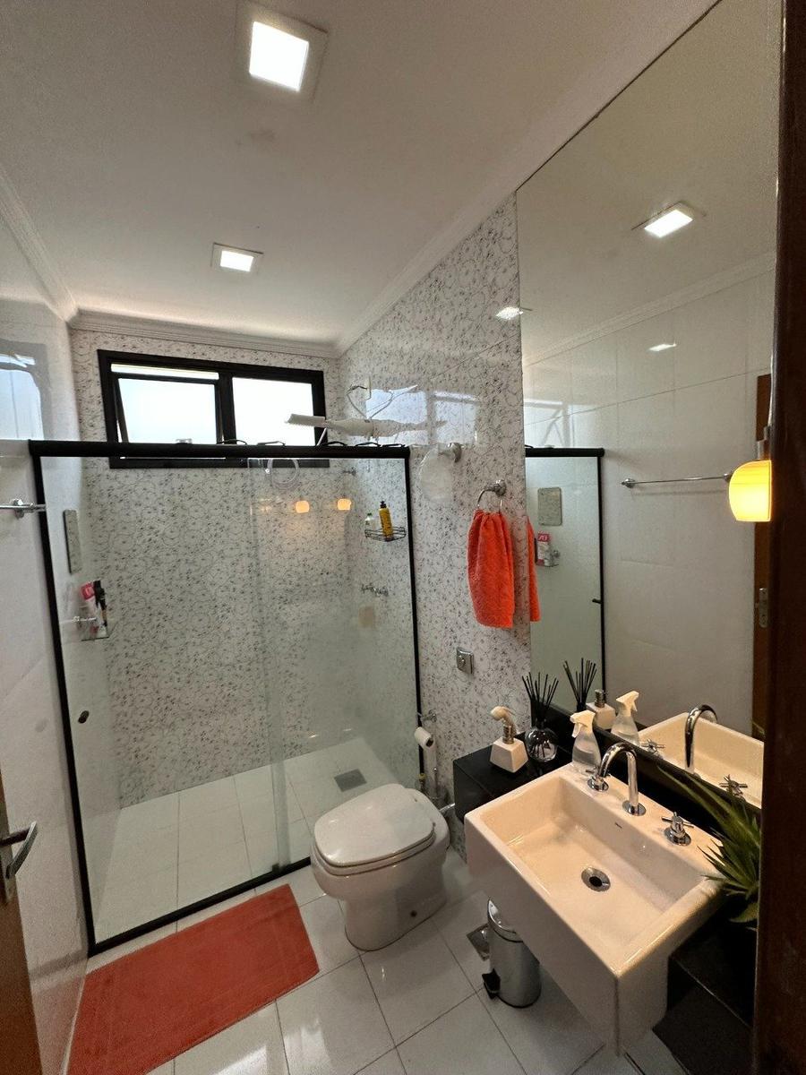 Casa, União, 3 Quartos, 6 Vagas, 1 Suíte