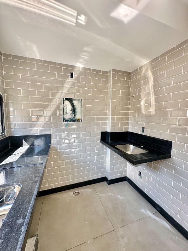 Apartamento, São Pedro, 2 Quartos, 2 Vagas, 1 Suíte