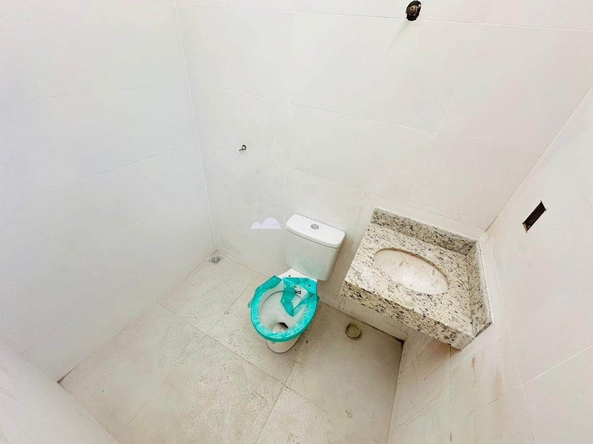 Casa, Planalto, 2 Quartos, 1 Vaga, 1 Suíte