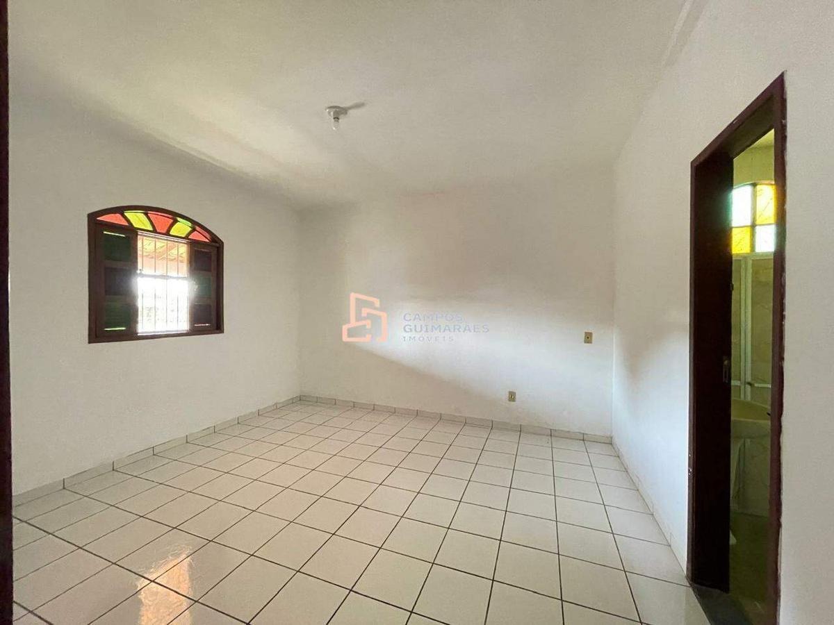 Casa, São Salvador, 2 Quartos, 4 Vagas, 1 Suíte