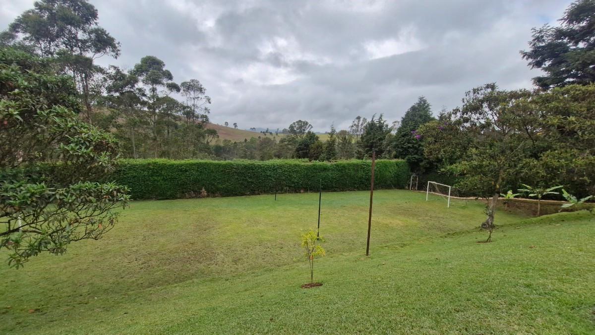 Casa, Estancia Estoril I, 4 Quartos, 10 Vagas, 2 Suítes