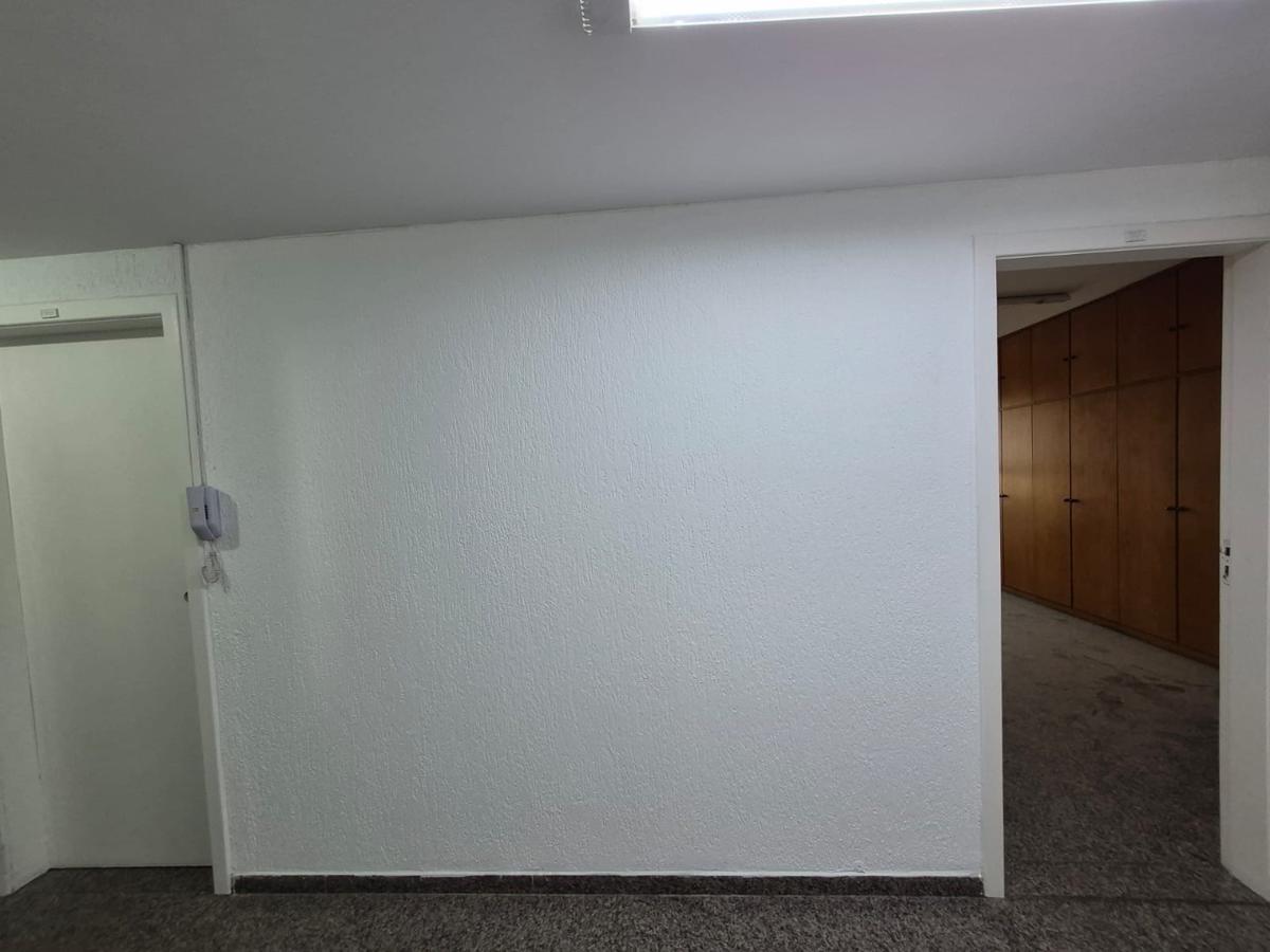 Sala, Estoril, 0 Quarto, 0 Vaga