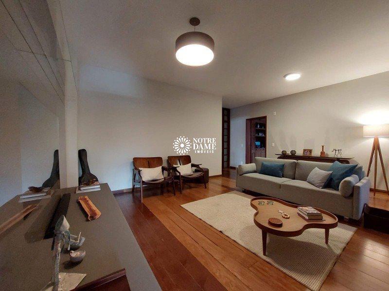 Apartamento, Funcionários, 4 Quartos, 4 Vagas, 2 Suítes