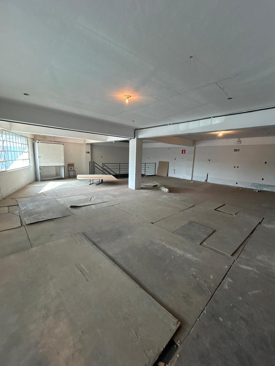 Galpão, Santa Terezinha, 0 Quarto, 5 Vagas