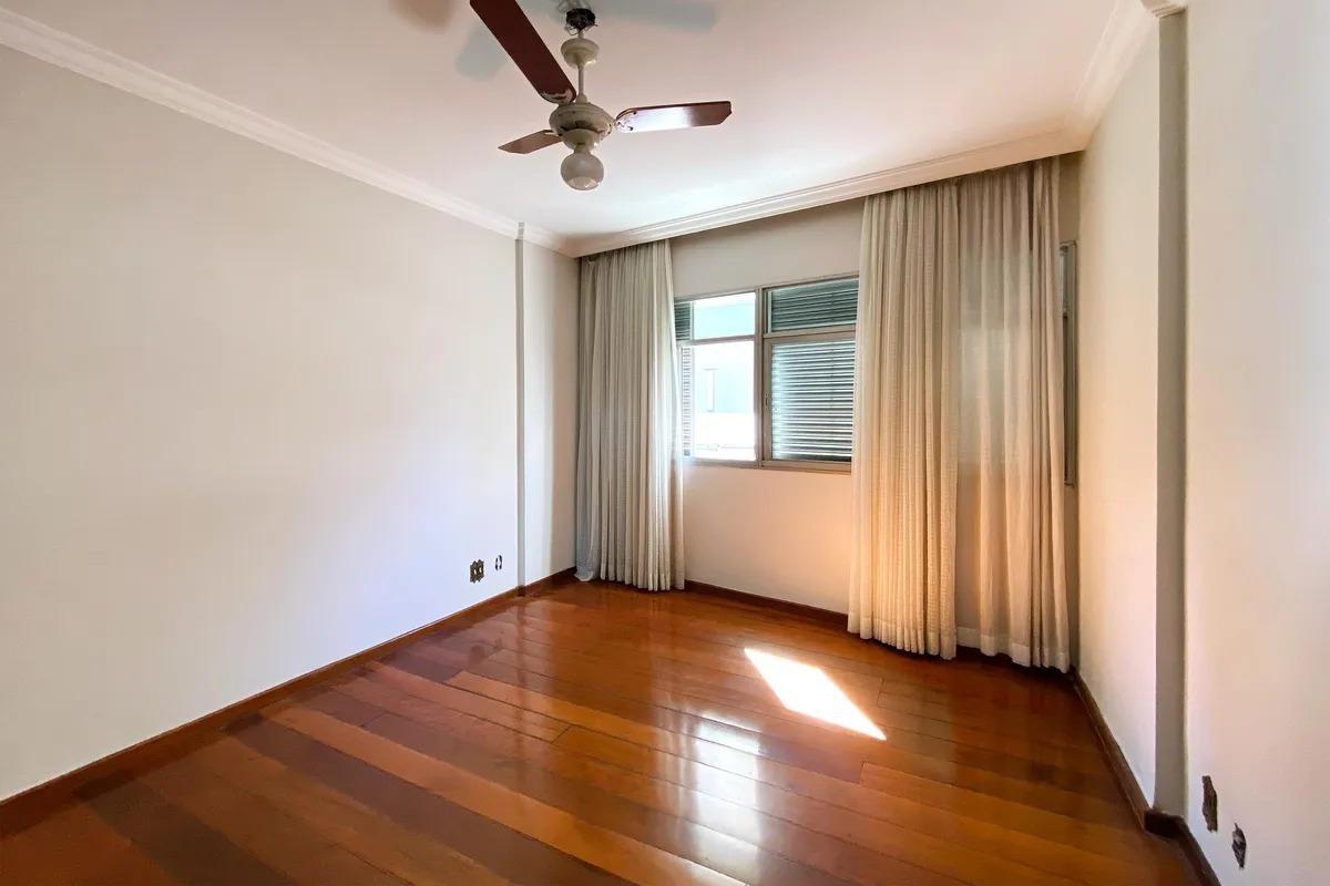 Apartamento, Lourdes, 4 Quartos, 3 Vagas, 1 Suíte