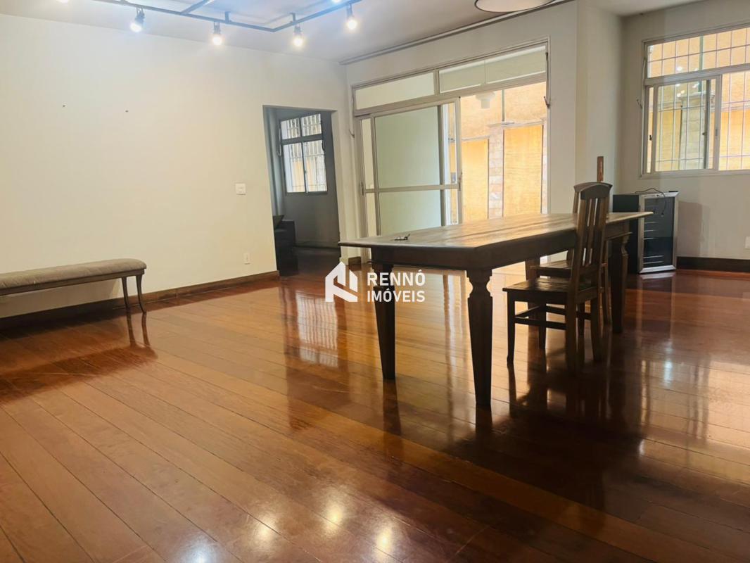 Apartamento, Funcionários, 4 Quartos, 2 Vagas, 1 Suíte