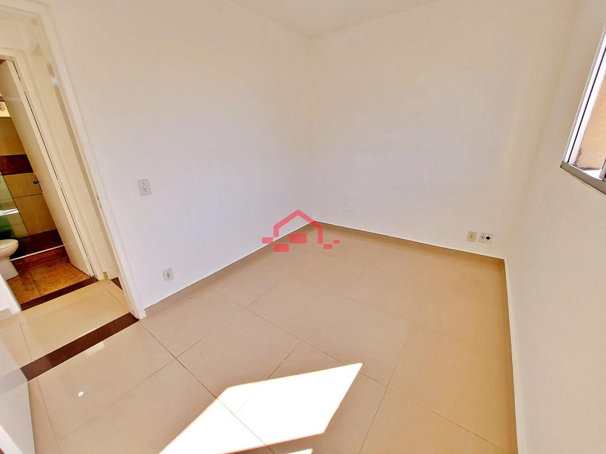 Apartamento, João Pinheiro, 2 Quartos, 1 Vaga