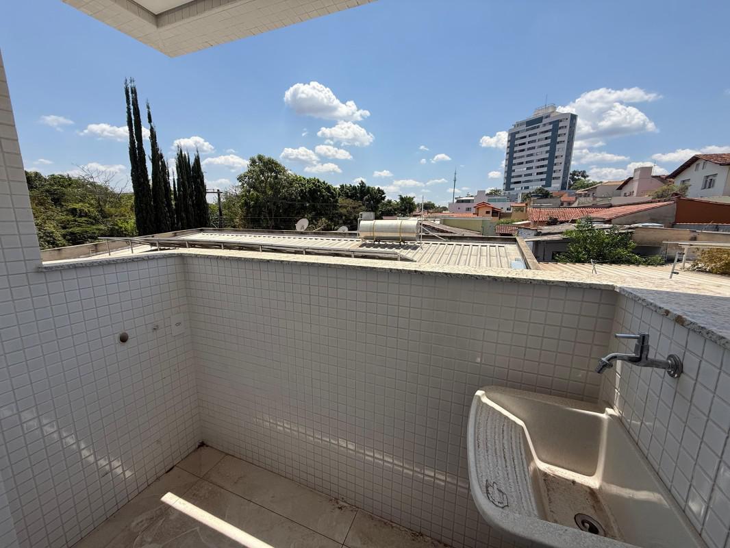 Apartamento, Itapoã, 3 Quartos, 2 Vagas, 1 Suíte