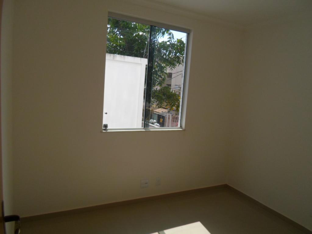 Apartamento, Castelo, 2 Quartos, 3 Vagas, 1 Suíte