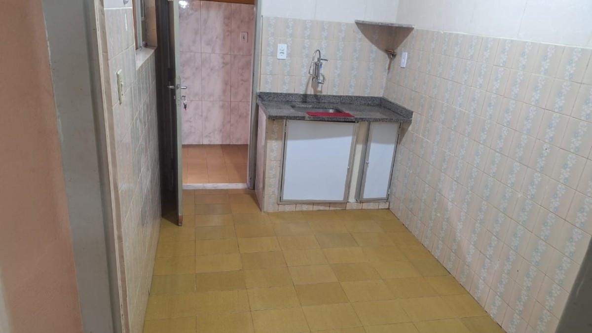 Casa, Cinquentenário, 3 Quartos, 2 Vagas, 1 Suíte