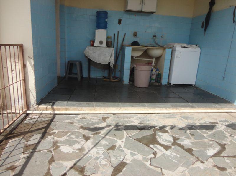 Casa, Novo Glória, 4 Quartos, 3 Vagas, 1 Suíte